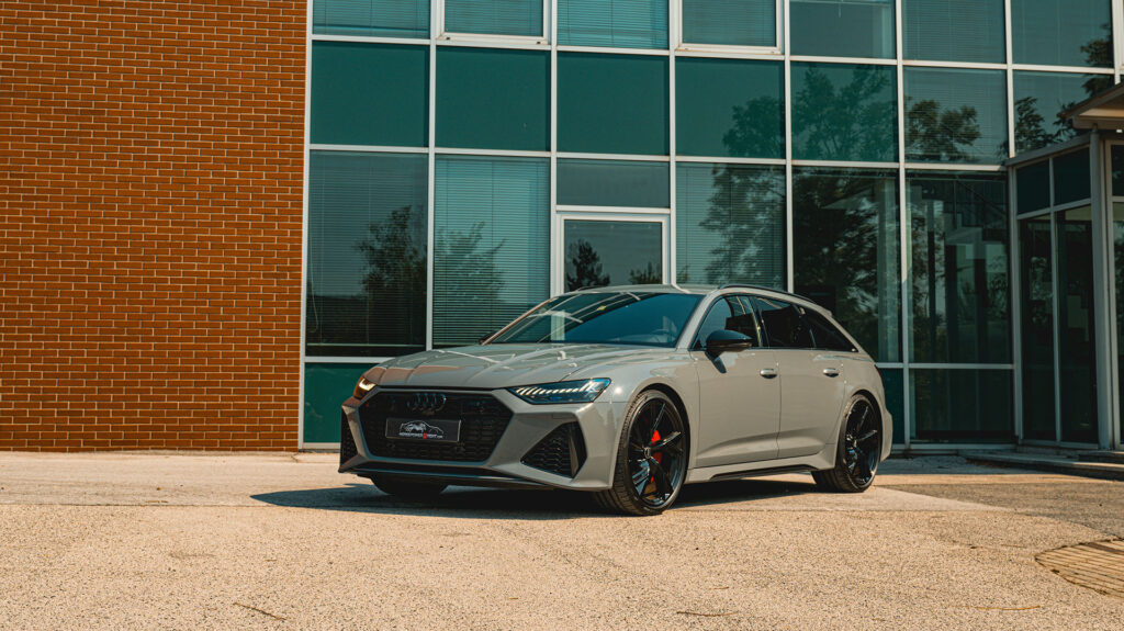 Audi RS6