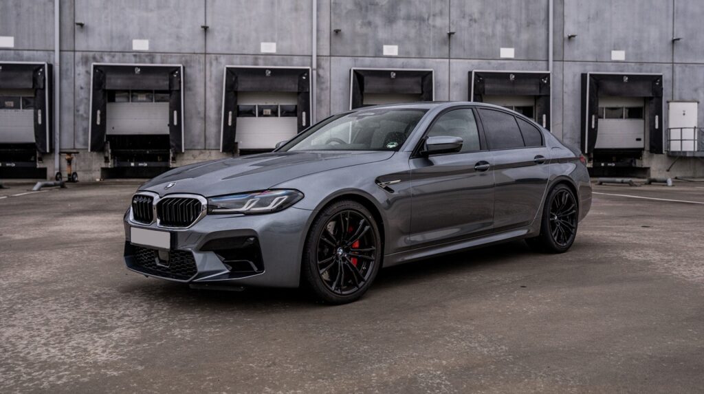 BMW M5