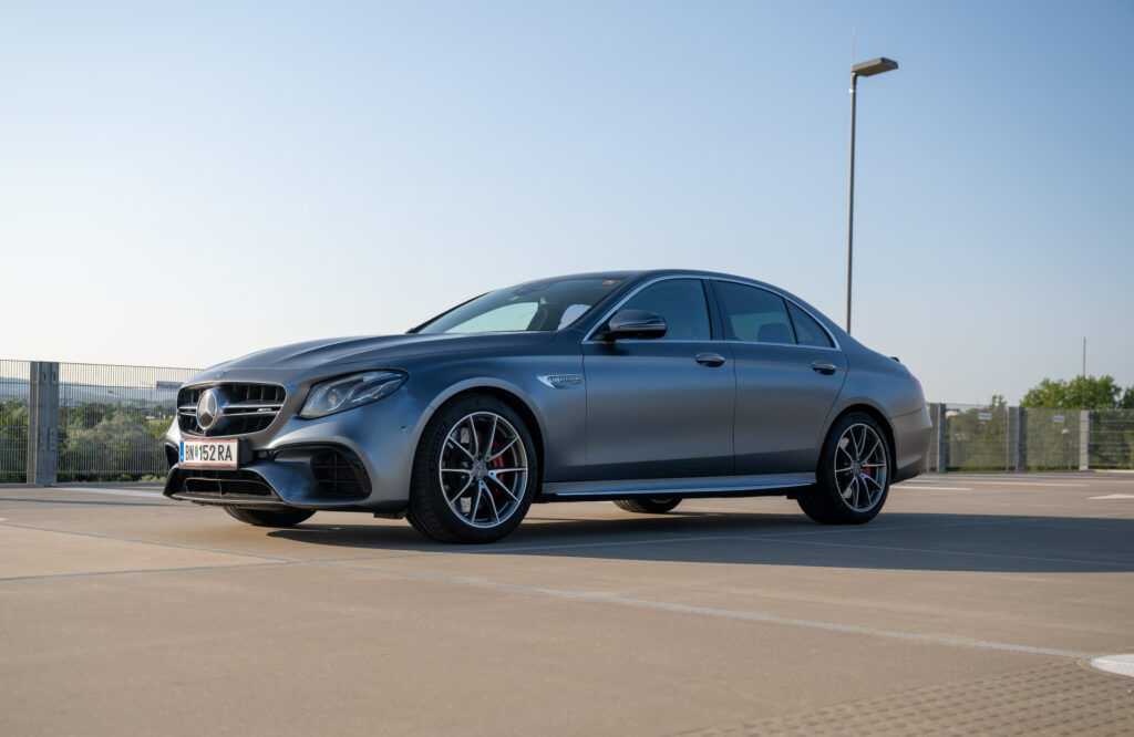Mercedes Benz E63s AMG
