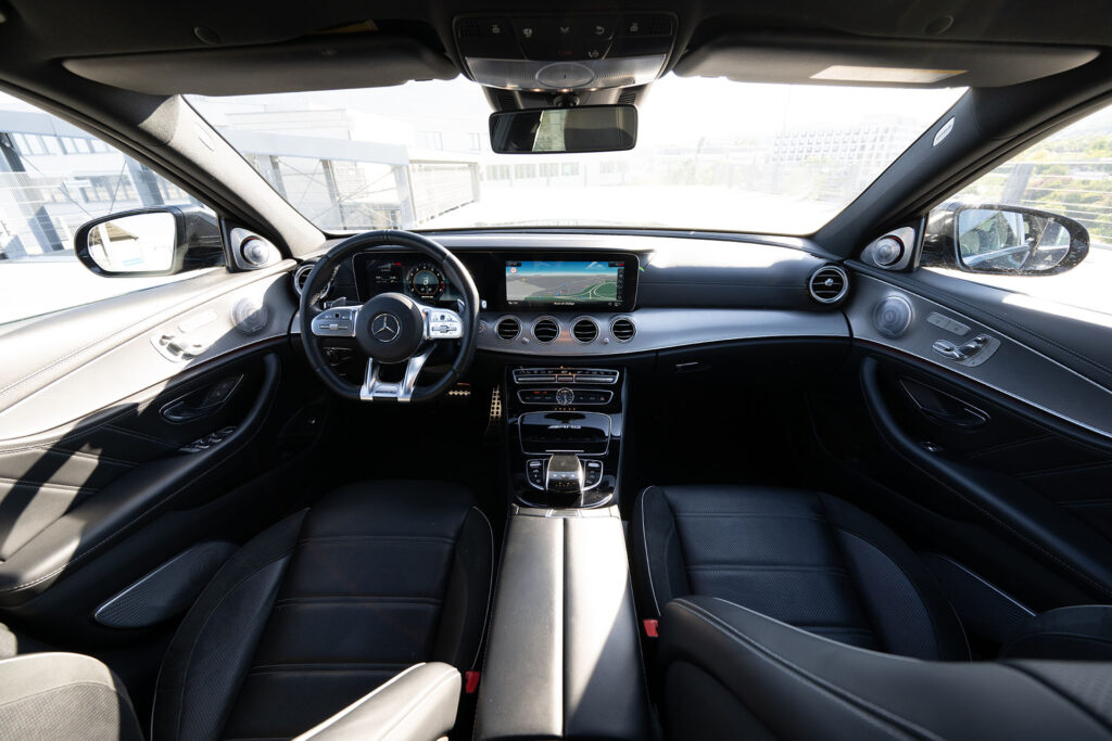 Mercedes Benz E63s AMG - Innenraum