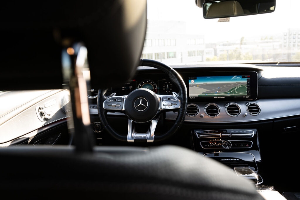 Mercedes Benz E63s AMG - Innenraum Rückansicht