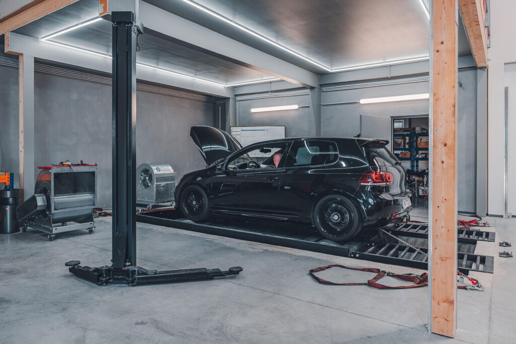 Motortuning - Leistungsmessung am Allradpruefstand